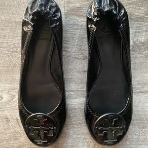 Tory Burch Minnie travel ballet flats.